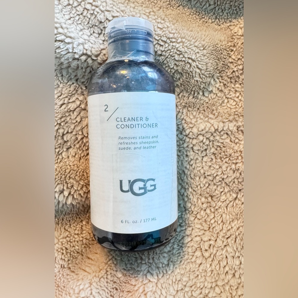 UGG White Skincare Bottle with Minimalist Design